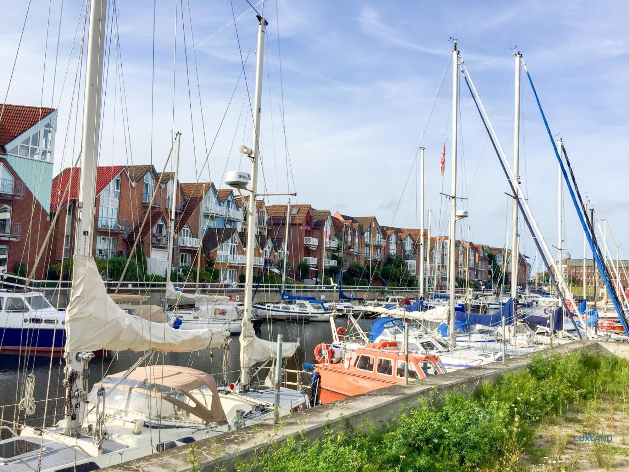 Urlaub direkt in der City Marina Cuxhaven Exterior foto